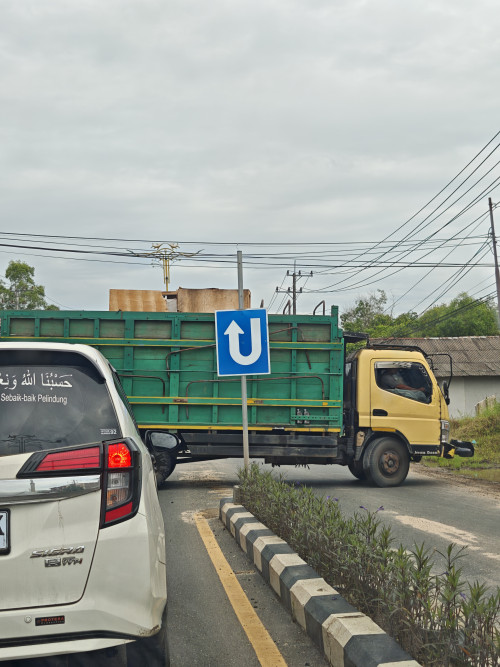 Pengaduan Perlengkapan Jalan Dinas Perhubungan Kabupaten Kotabaru Sapri